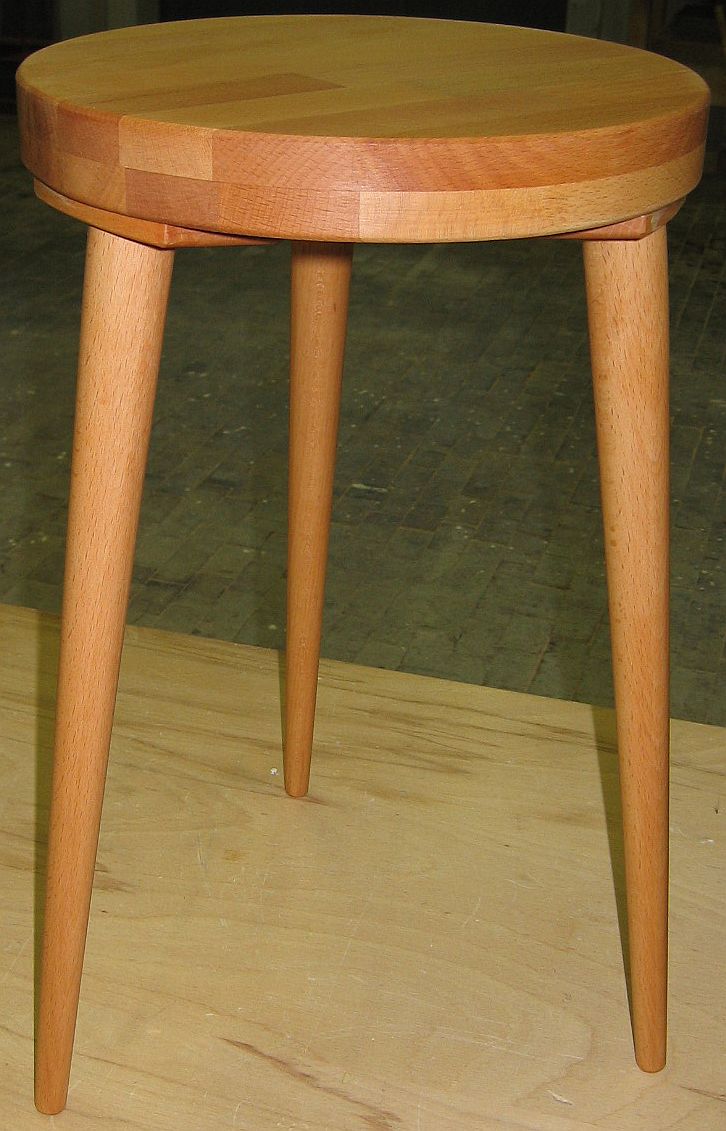 Hocker
                              Milchschemel